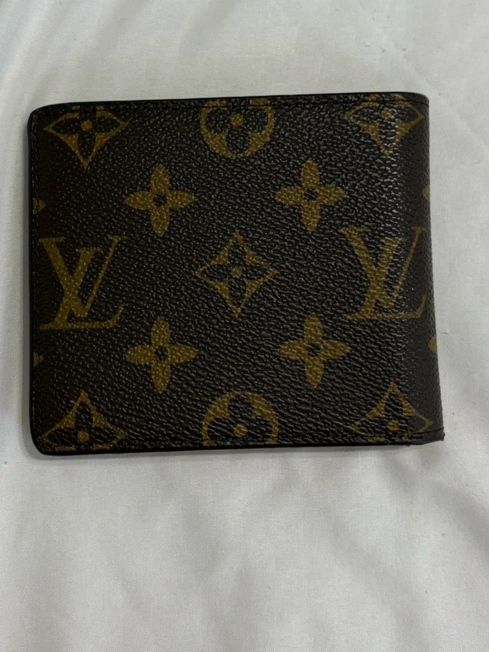 Louis Vuitton Wallet - Picture 2 of 8